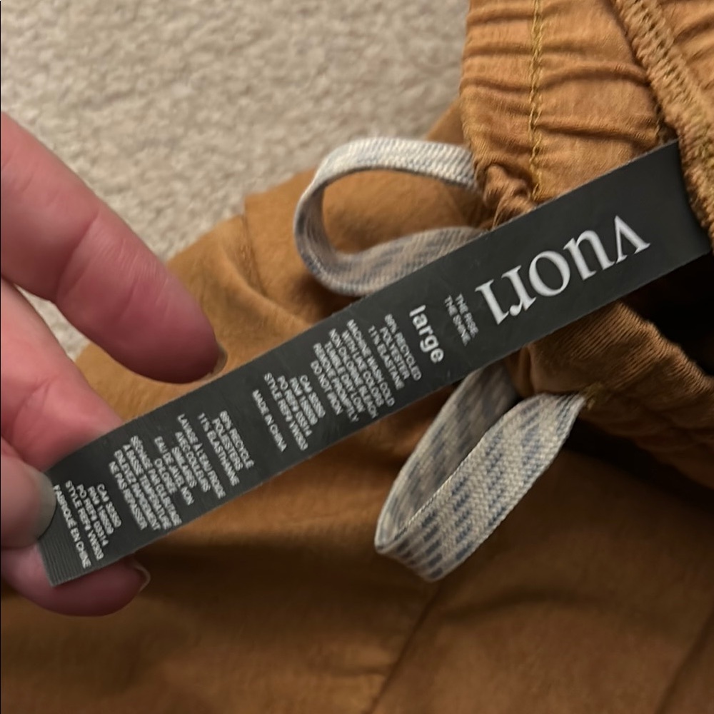 Vuori Cropped Sweatpants in Toasted Caramel - Picture 5 of 5
